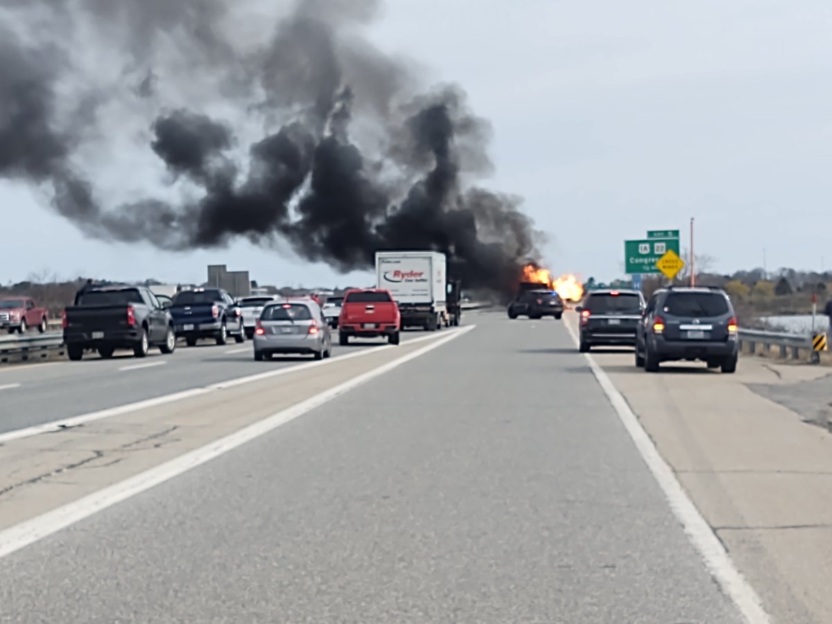 TrafficAlert - I-295 is closed at Exit 5 in Portland because of a vehicle fire. 