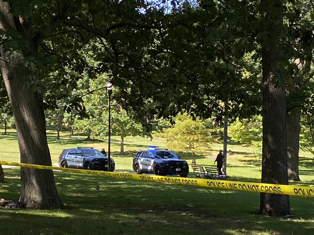 Crime scene tape still up in Deering Oaks Park after last night's shooting. @PolicePortland say 1 man was shot.