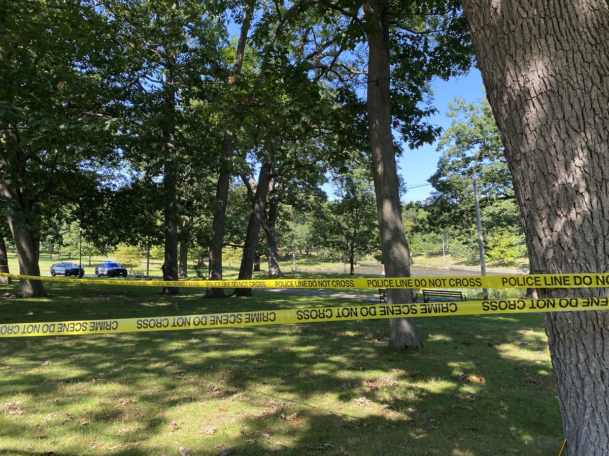 Crime scene tape still up in Deering Oaks Park after last night's shooting. @PolicePortland say 1 man was shot.